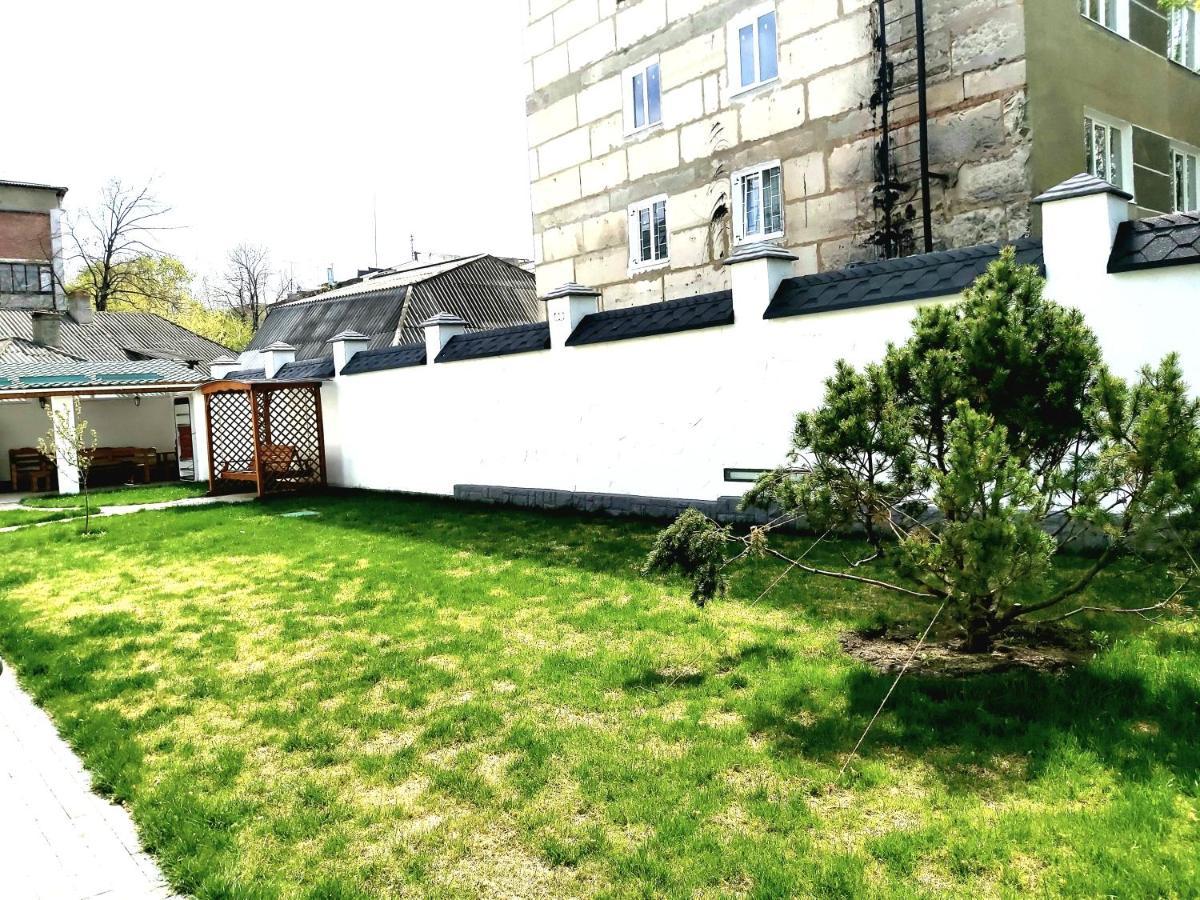 White House Aparthotel Balti Exterior foto